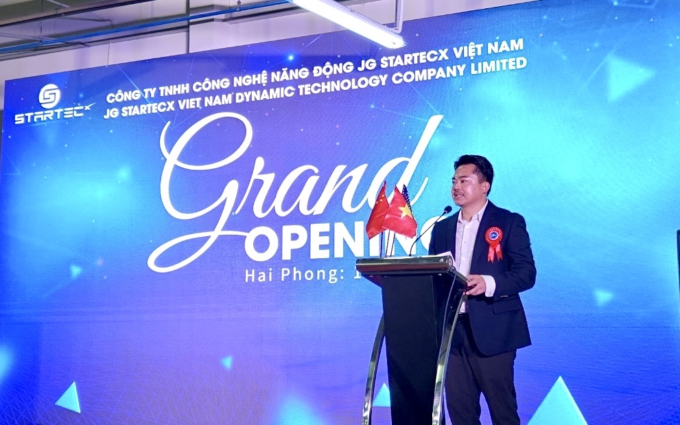 Ông Wang Ching Ching, CEO - nhà sáng lập STARTECX, Tổng giám đốc Công ty TNHH Công nghệ năng động JG STARTECX Việt Nam phát biểu.